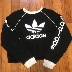Black and white Adidas cropped pullover